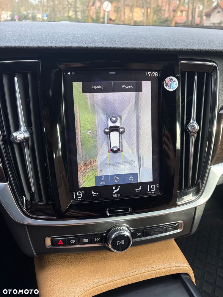 Volvo V90 D4 Geartronic Momentum Pro - 8