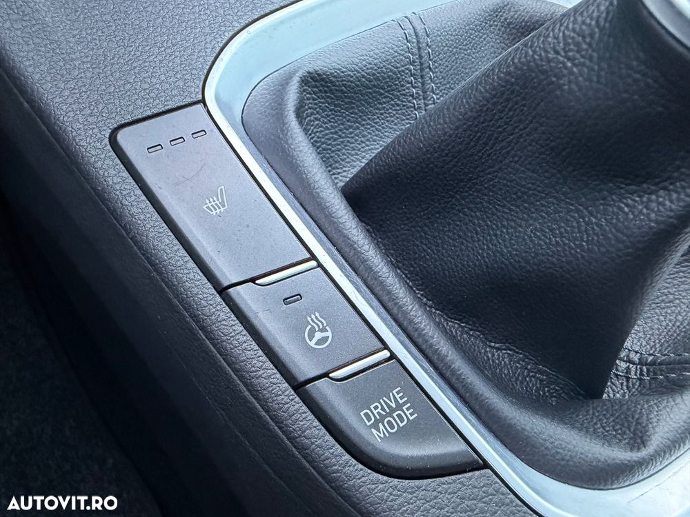Hyundai i30 1.5 T-GDI MHEV 160CP Highway - 21