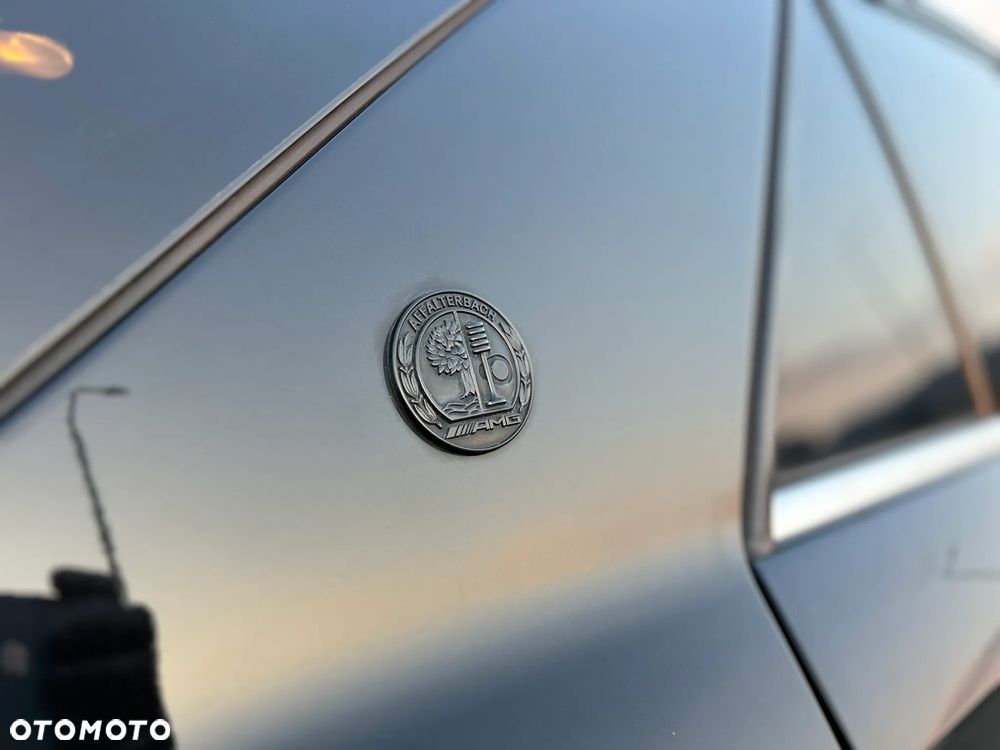 Mercedes-Benz ML 63 AMG 4Matic AMG SPEEDSHIFT 7G-TRONIC - 9