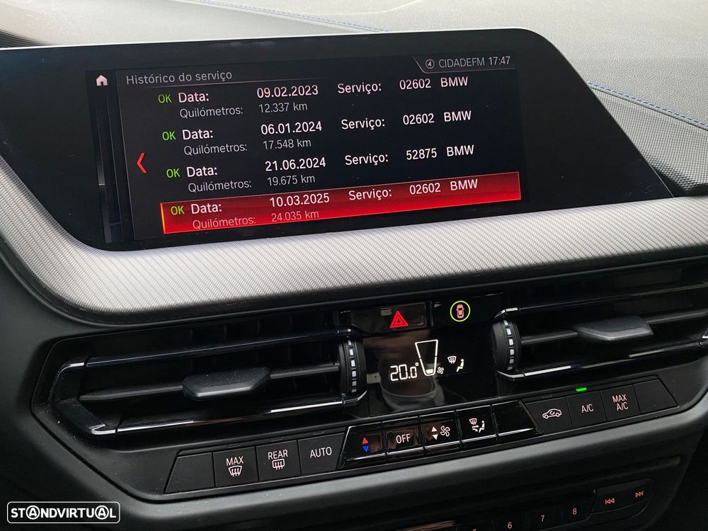 BMW 118 i Pack Desportivo M Auto - 18