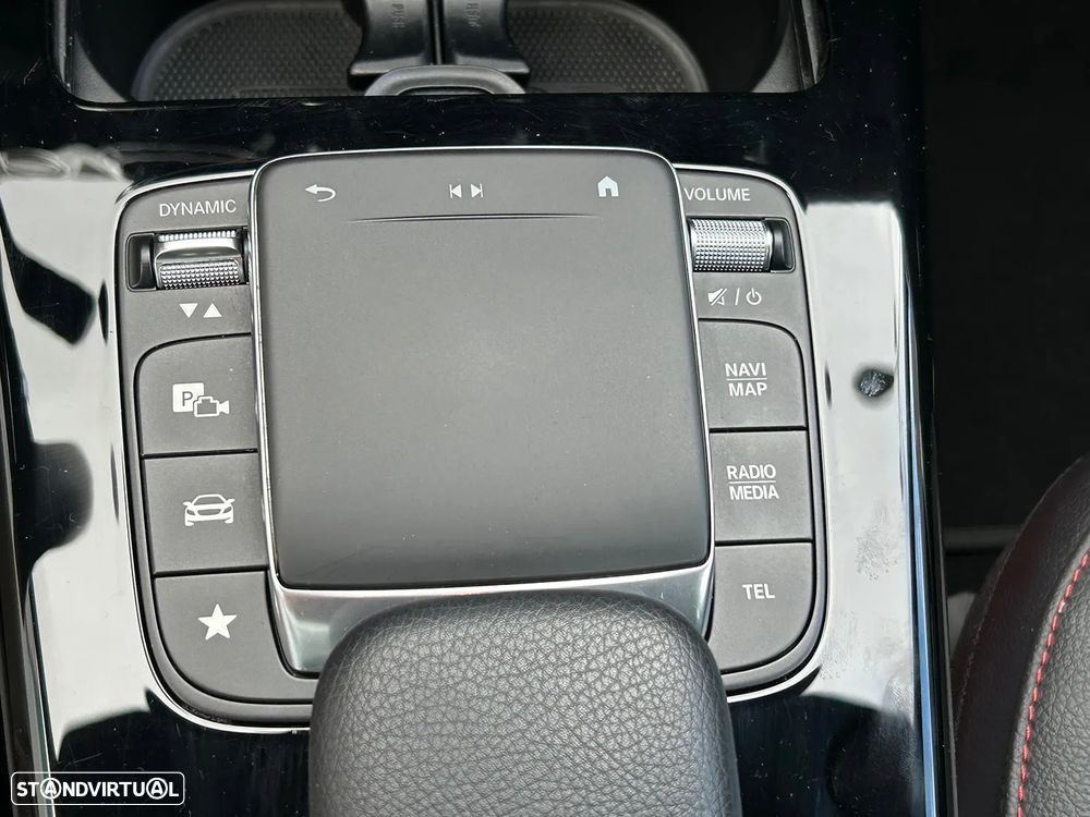 Mercedes-Benz CLA 180 d Shooting Brake AMG Line Aut. - 38
