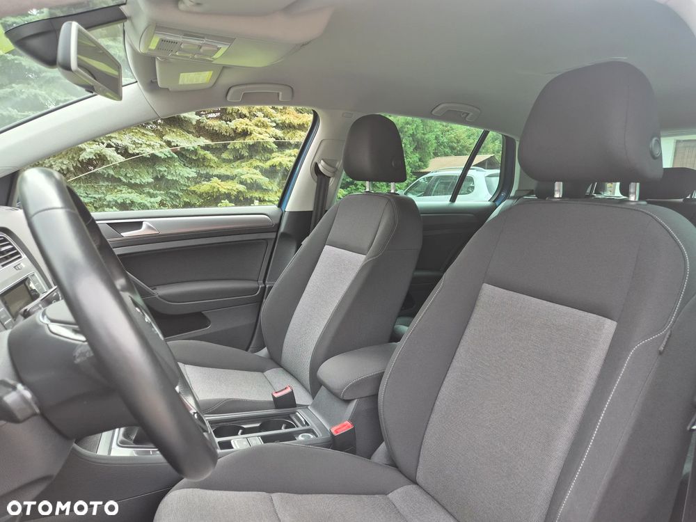 Volkswagen Golf 1.2 TSI BlueMotion Technology Comfortline - 24