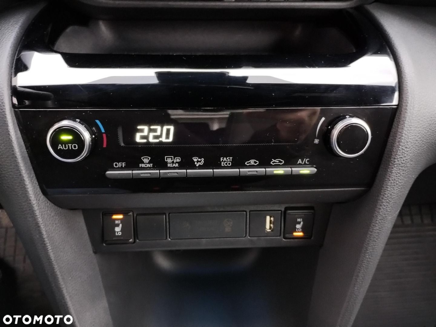 Toyota Yaris Cross - 24