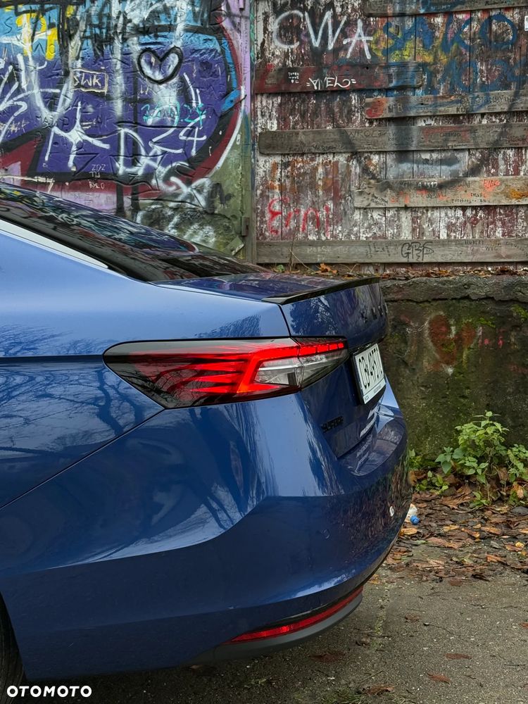 Skoda Superb 2.0 TSI Sportline DSG - 17