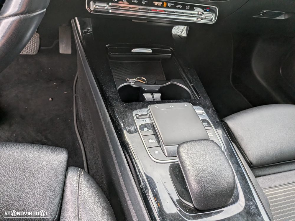 Mercedes-Benz A 180 d Style Plus Aut. - 24