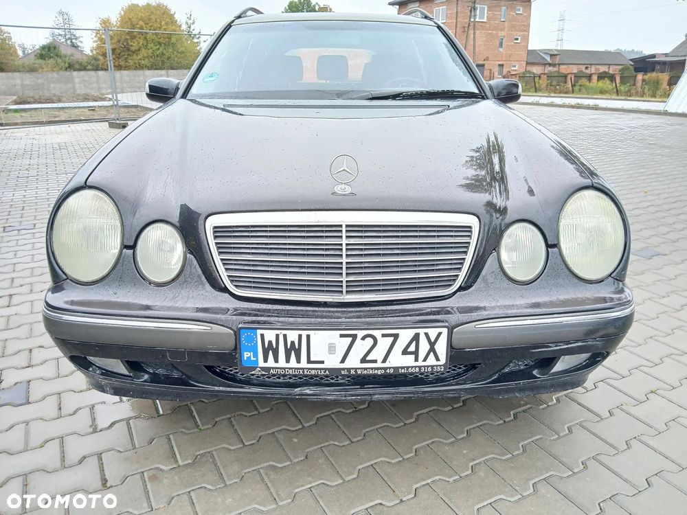 Mercedes-Benz Klasa E - 6