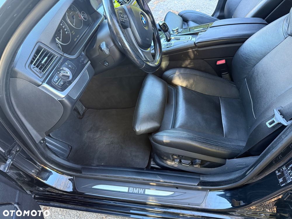 BMW Seria 5 - 24