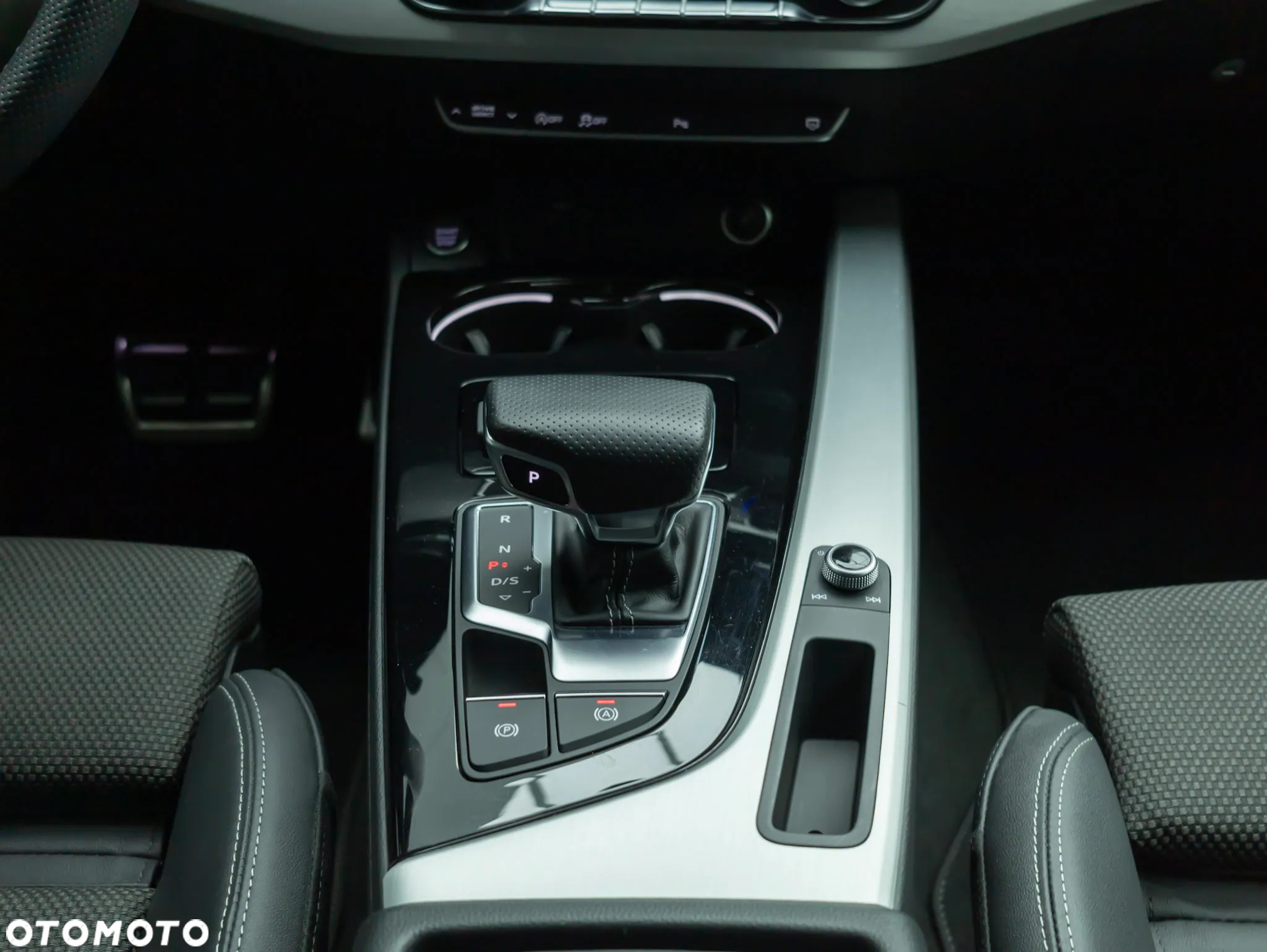 Audi A4 Avant 40 TDI quattro S tronic S line - 21