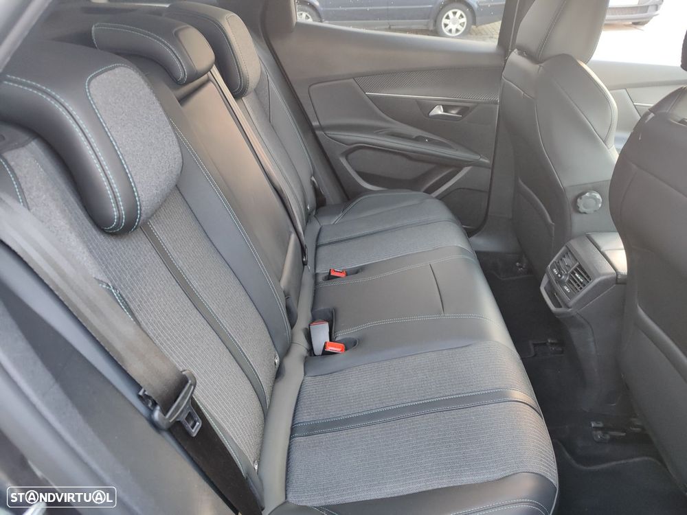 Peugeot 3008 1.6 Hybrid Allure e-EAT8 - 9
