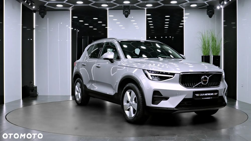 Volvo XC 40 B3 Essential - 13