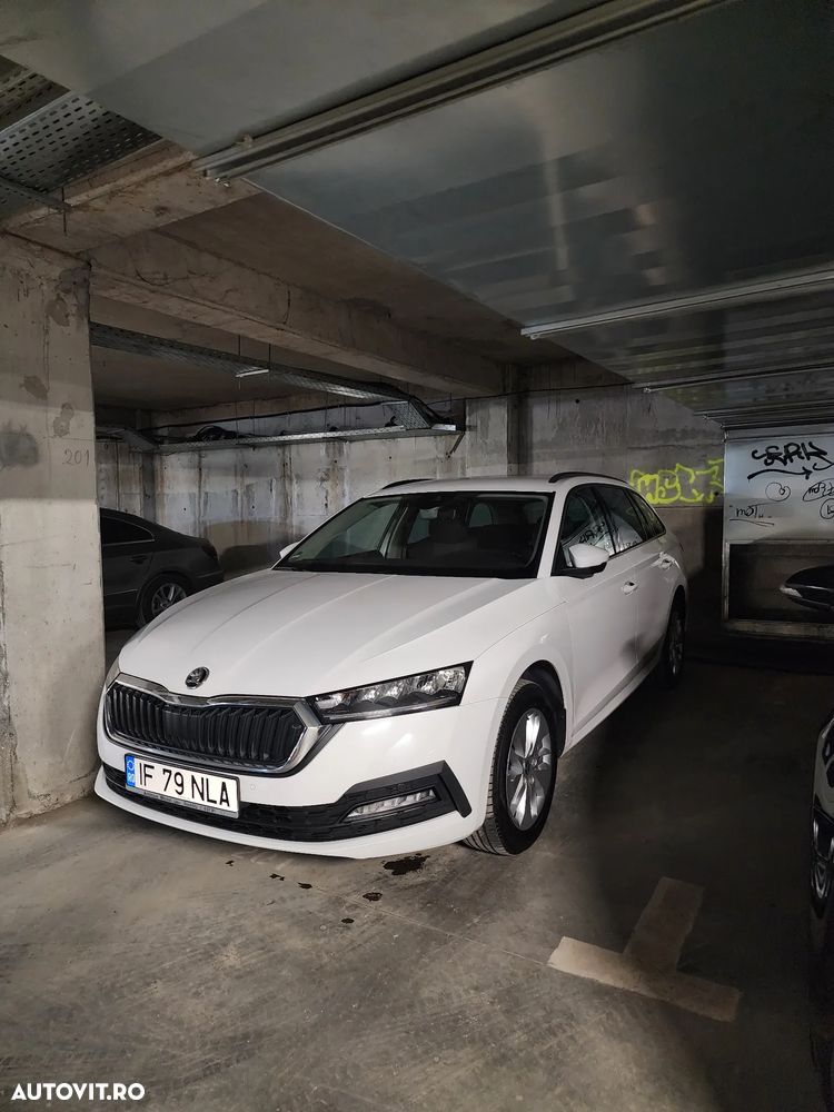 Skoda Octavia 2.0 TDI DSG Ambition - 27