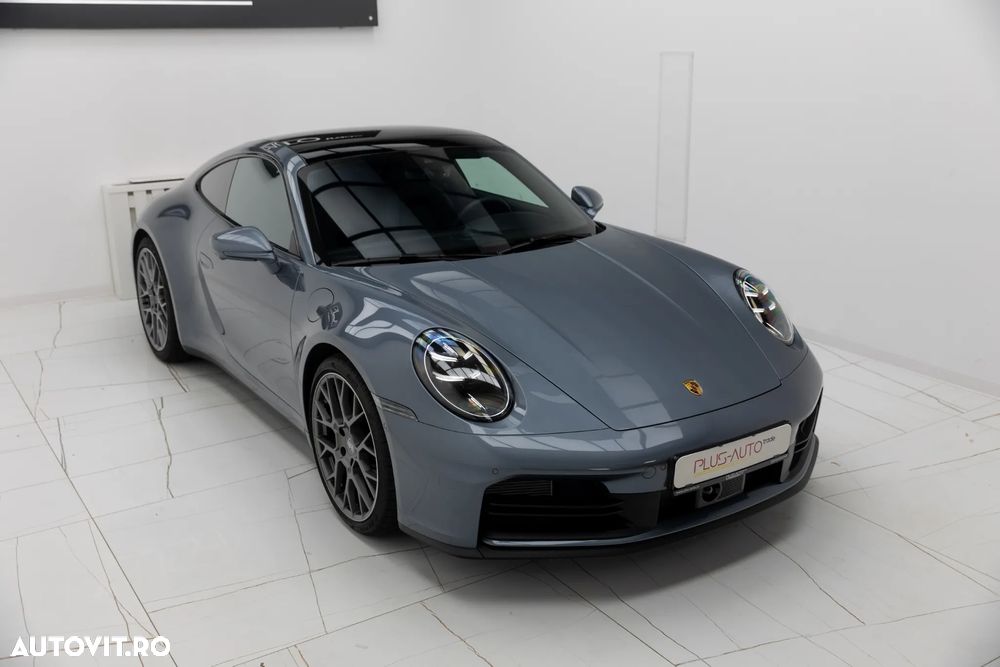 Porsche 911 Carrera PDK - 4