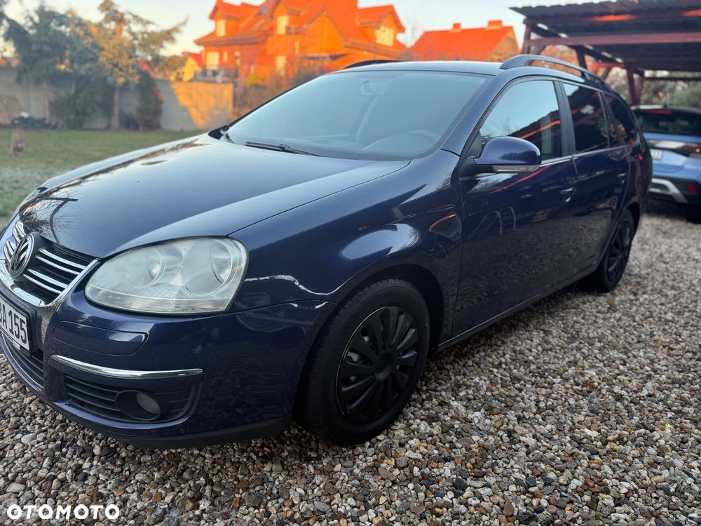 Volkswagen Golf 1.9 TDI DPF Trendline BlueMotion - 3