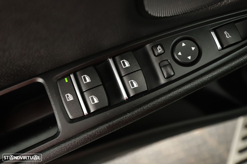 BMW X5 25 d sDrive Comfort 7L - 14