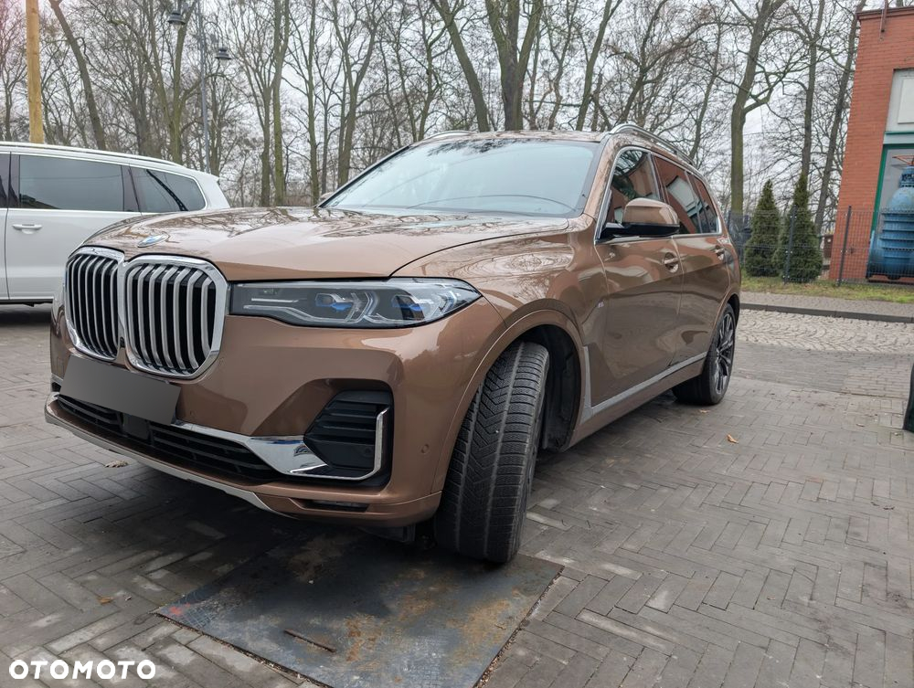 BMW X7 - 6
