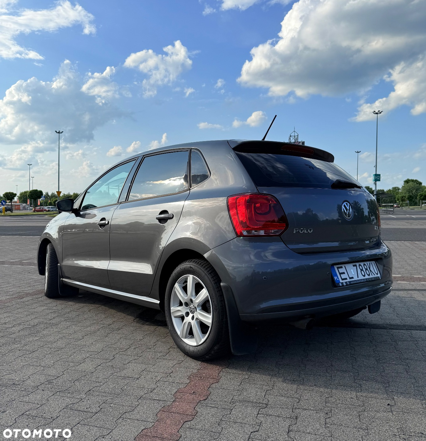 Volkswagen Polo 1.2 TSI Highline - 6