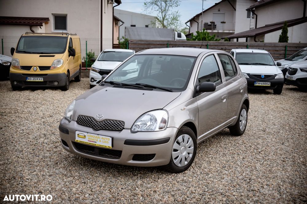 Toyota Yaris 1.3 Sol - 1