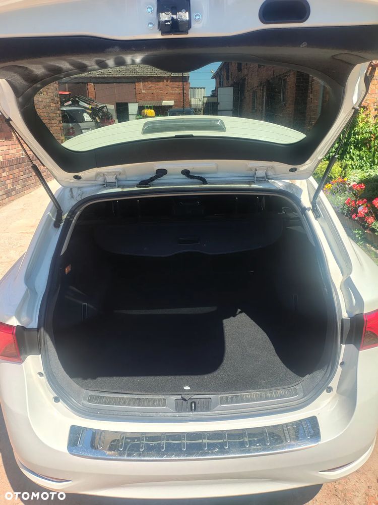 Toyota Avensis Touring Sports 1.8 Edition S+ - 6