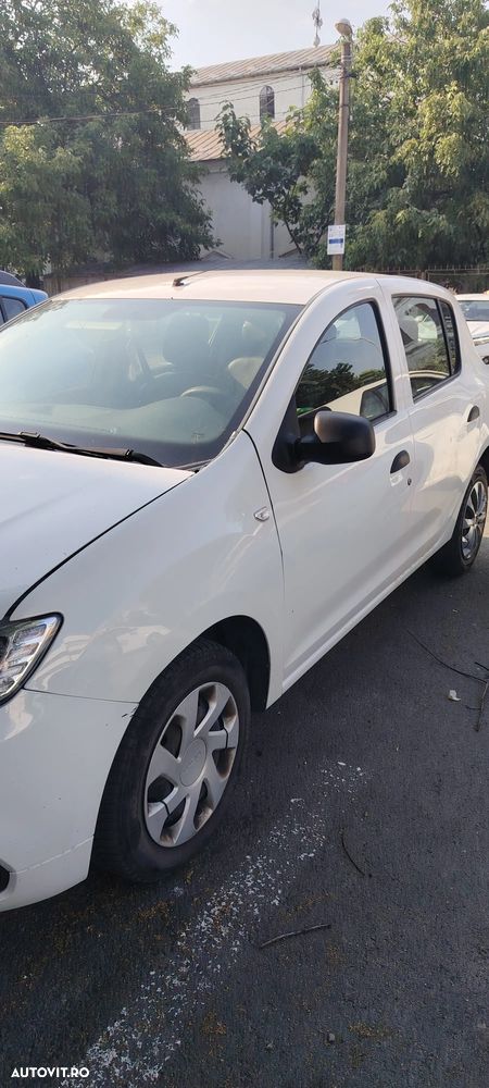 Dacia Sandero - 3