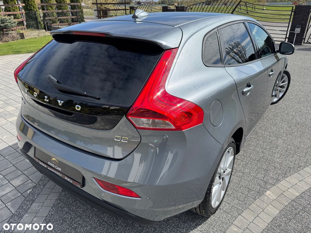 Volvo V40 D2 Summum - 9