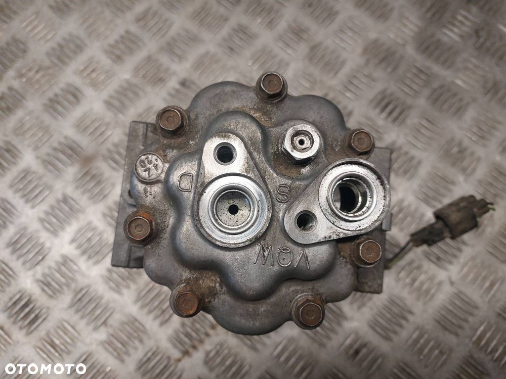 SPRĘŻARKA KOMPRESOR KLIMATYZACJI VOLVO S40 II 2.0 D 3M5H-19D629-HD - 4