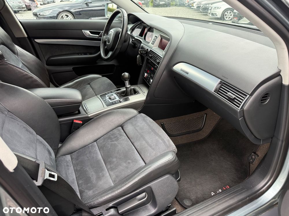 Audi A6 Allroad - 14