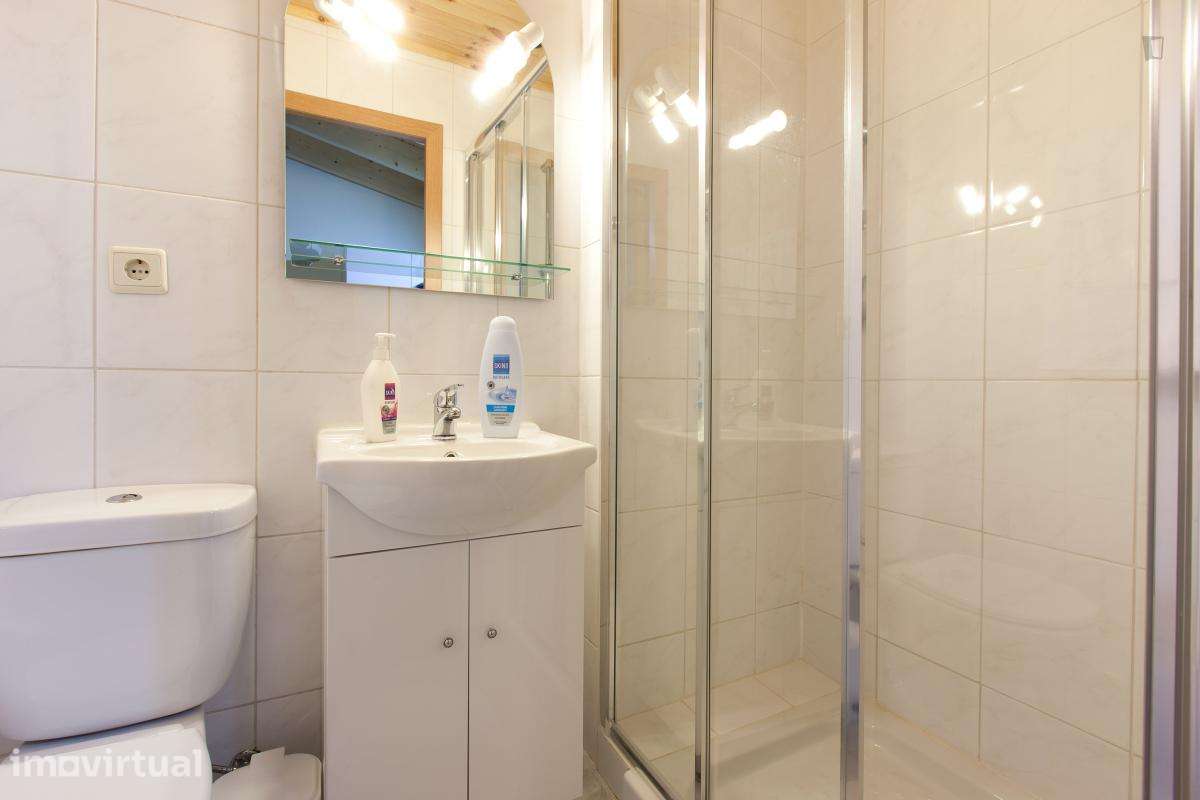 Apartamento com 2 quartos - localizado em Cedofeita Porto - Grande imagem: 3/12
