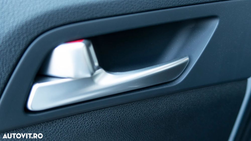 Hyundai Tucson 1.6 GDI 2WD 6MT Comfort - 15