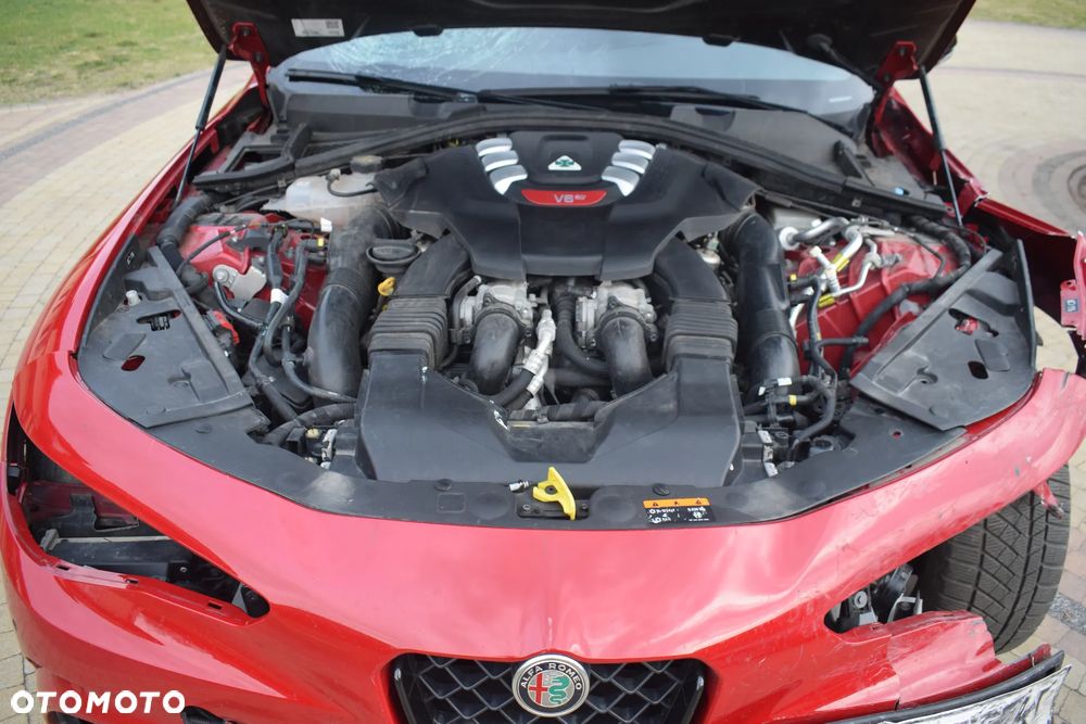 Alfa Romeo Giulia 2.9 Bi Turbo V6 Quadrifoglio - 15
