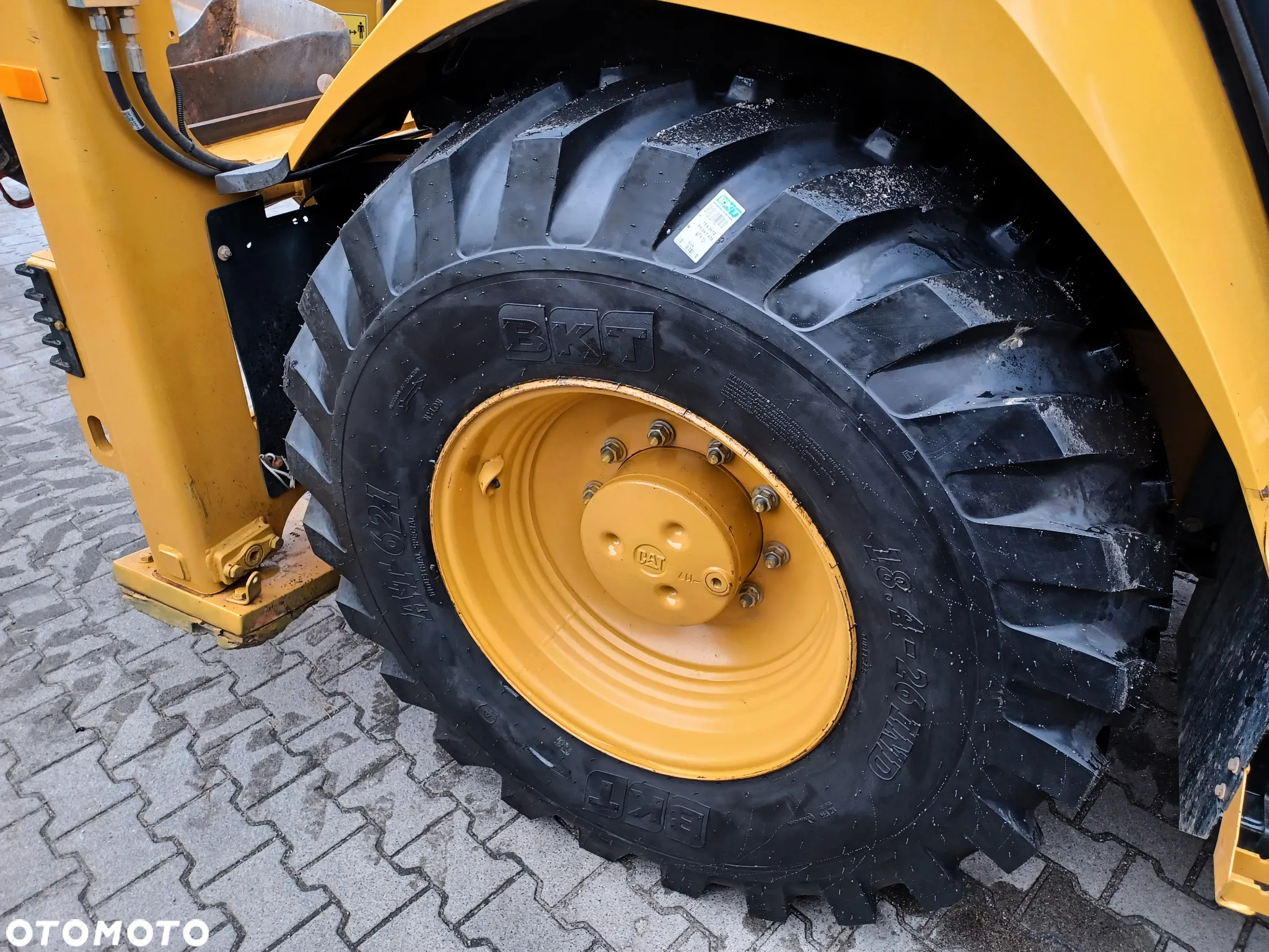 Caterpillar 432 F2 - 12