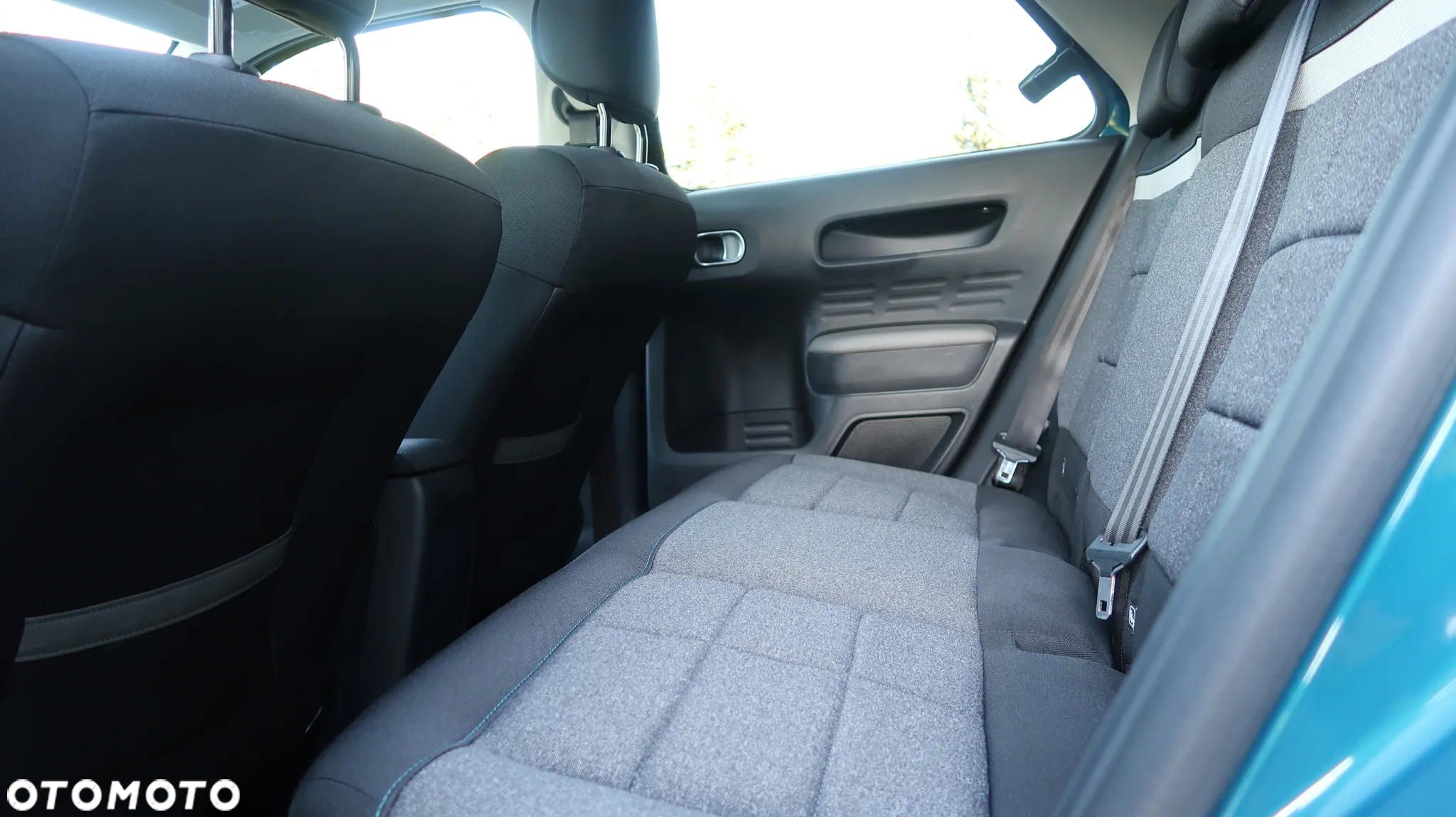 Citroën C4 Cactus 1.2 PureTech Shine S&S - 12