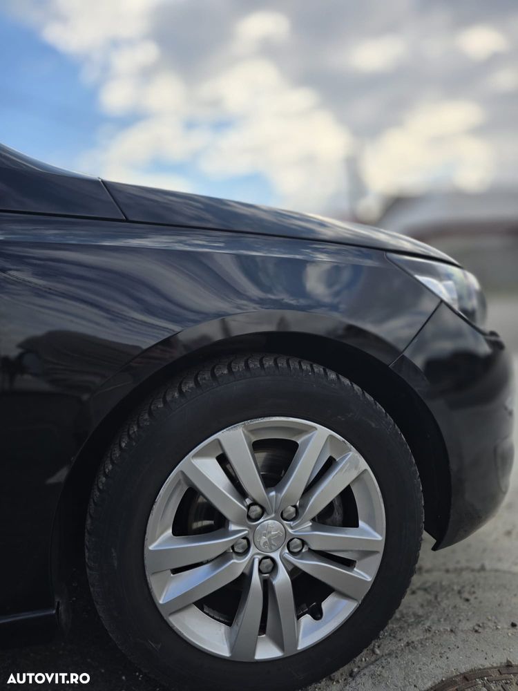 Peugeot 308 BlueHDi 120 EAT6 Stop & Start Allure - 29