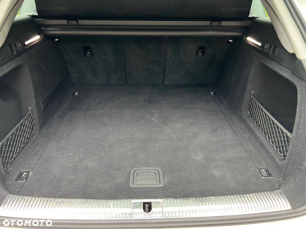 Audi A4 Allroad quattro 2.0 TDI S tronic - 24
