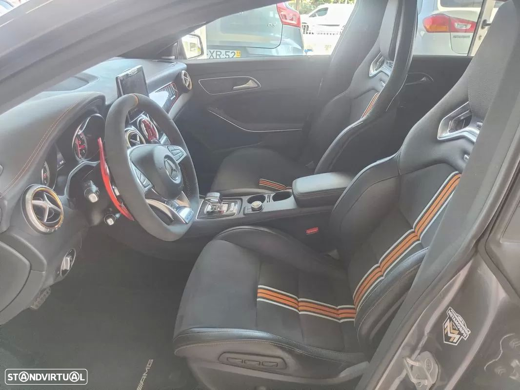 Mercedes-Benz CLA 45 AMG Shooting Brake 4-Matic - 11