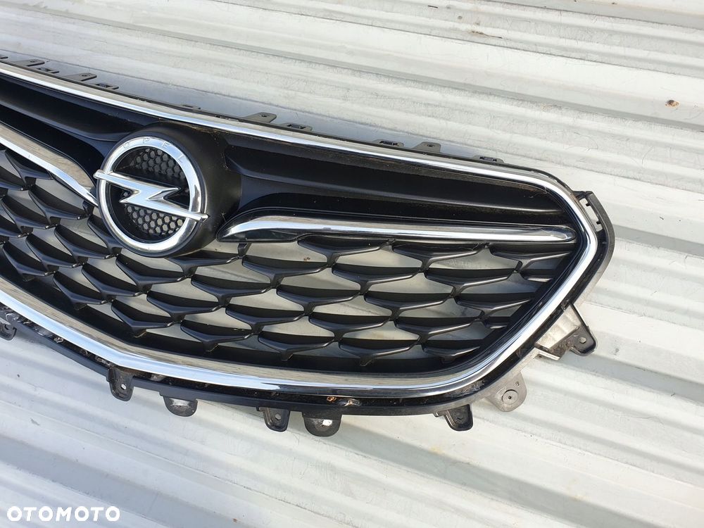 Opel mokka x ATRAPA KRATKA GRILL w zderzak przod oryginal - 2