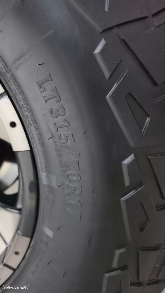 Jeep Wrangler 2.8 CRD ATX Sport - 28