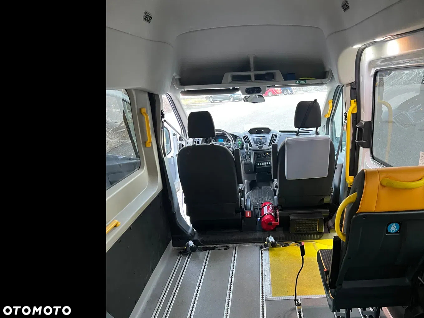 Ford Transit - 10