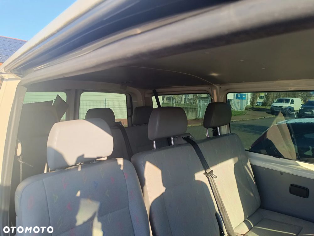 Volkswagen Transporter 7JD172/WF2/ZP1 - 2