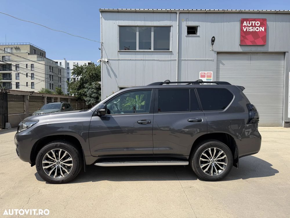 Toyota Land Cruiser 2.8 D-4D Automatik TEC-Edition - 8