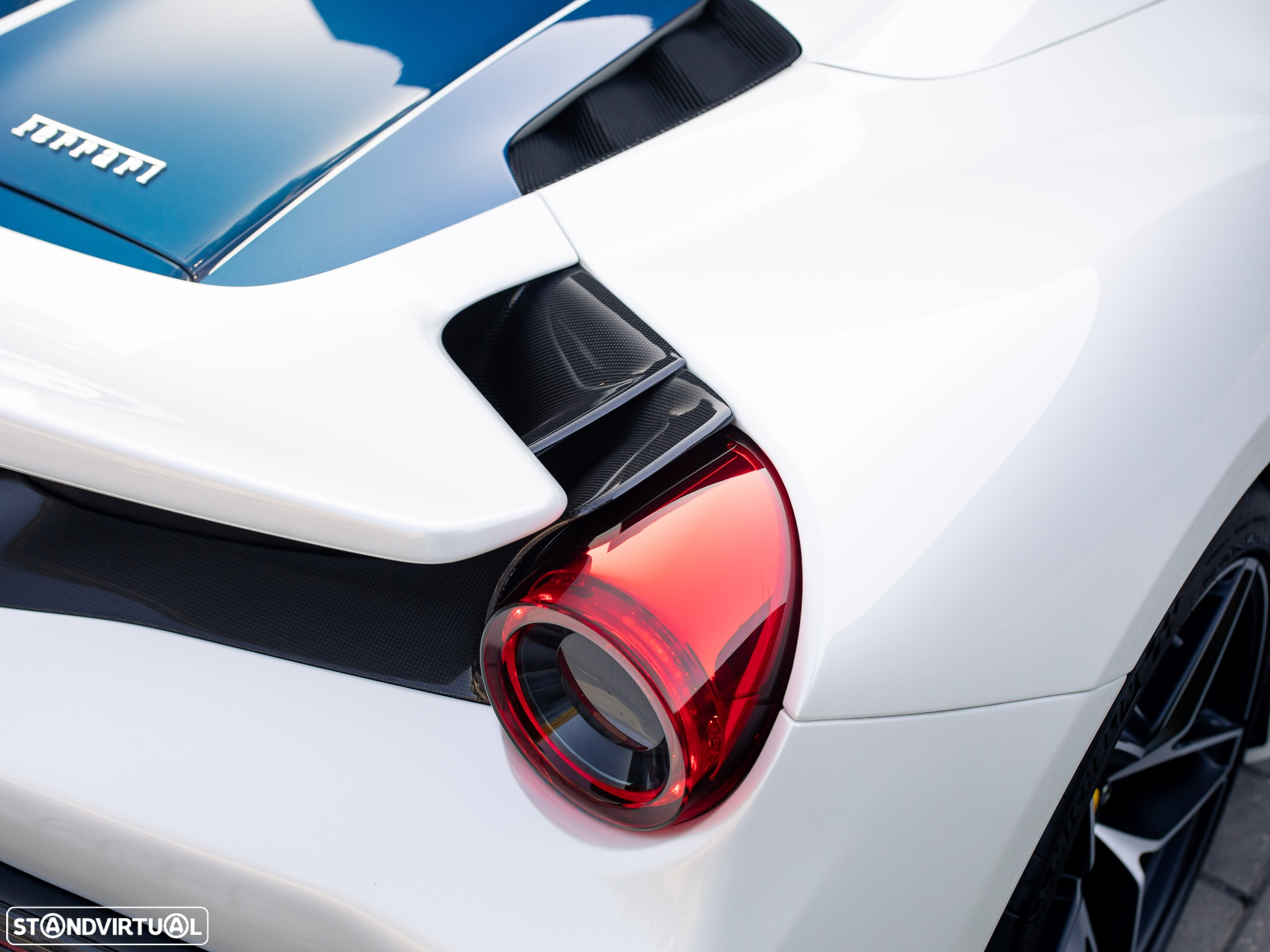 Ferrari 488 Pista Spider - 24
