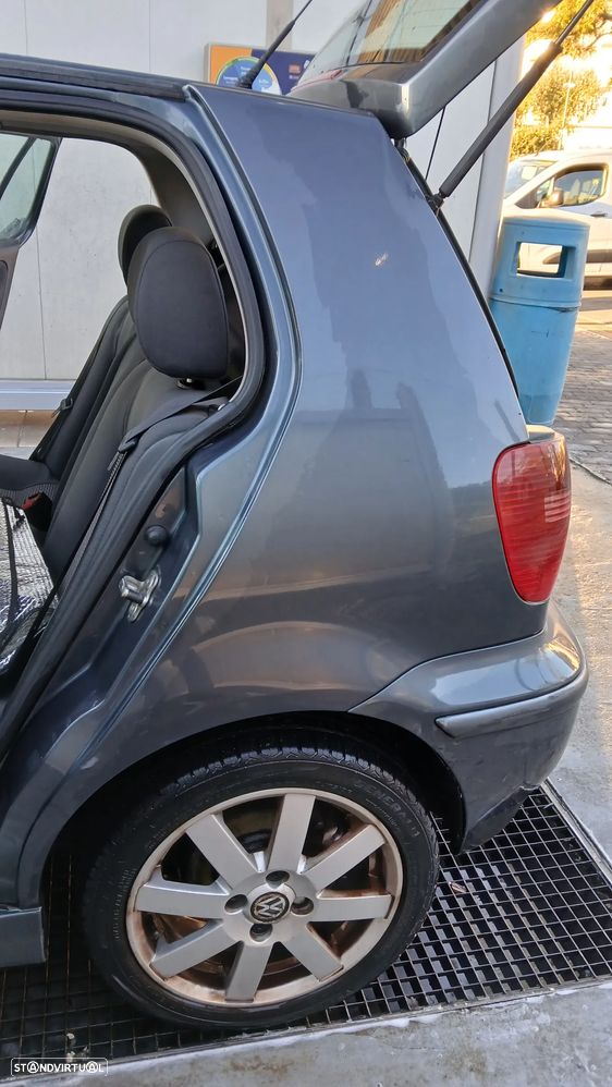 VW Polo 1.4 TDi Confortline - 9