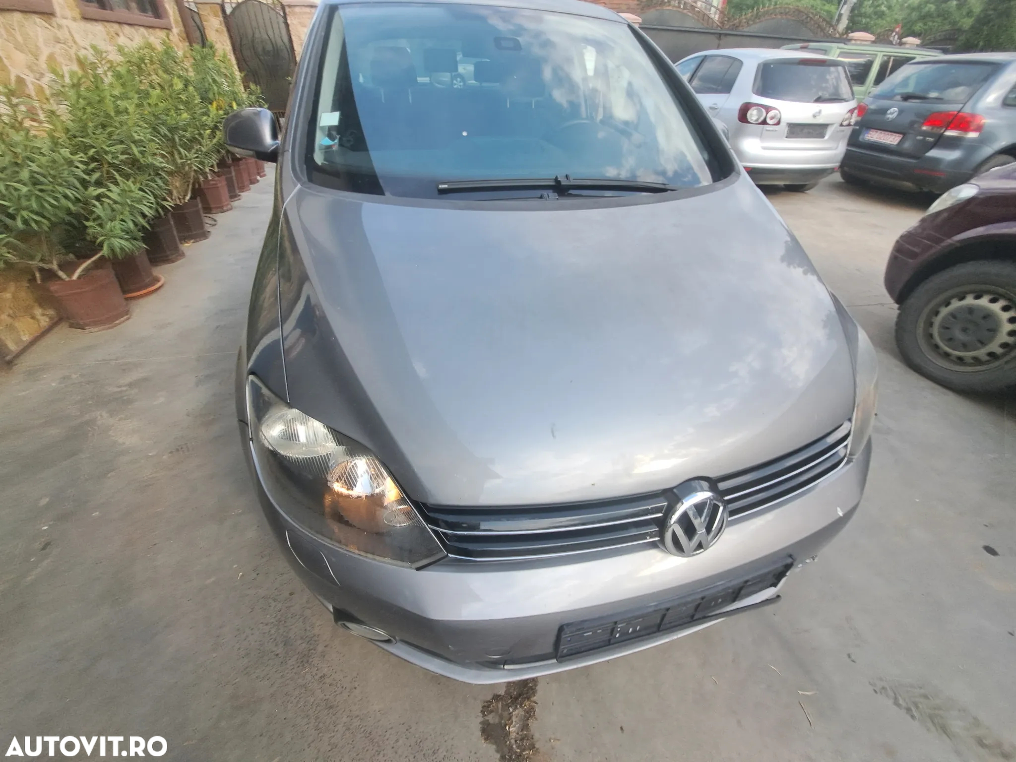 Dezmembram Volkswagen Golf 6 Plus 2.0 CBDC 2011 - 8