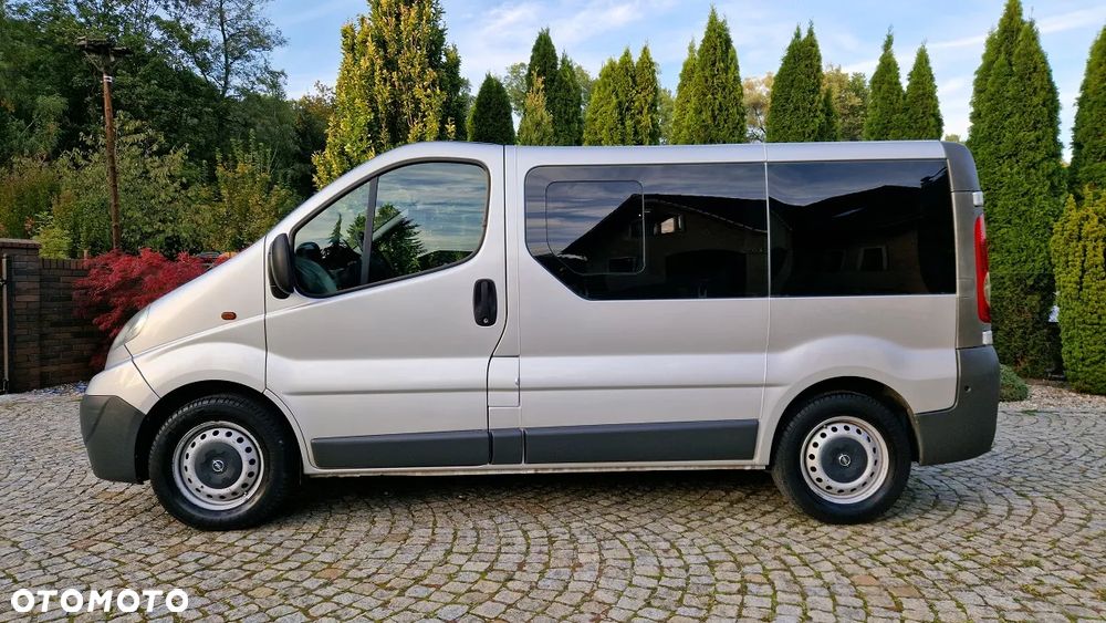 Opel Vivaro - 4