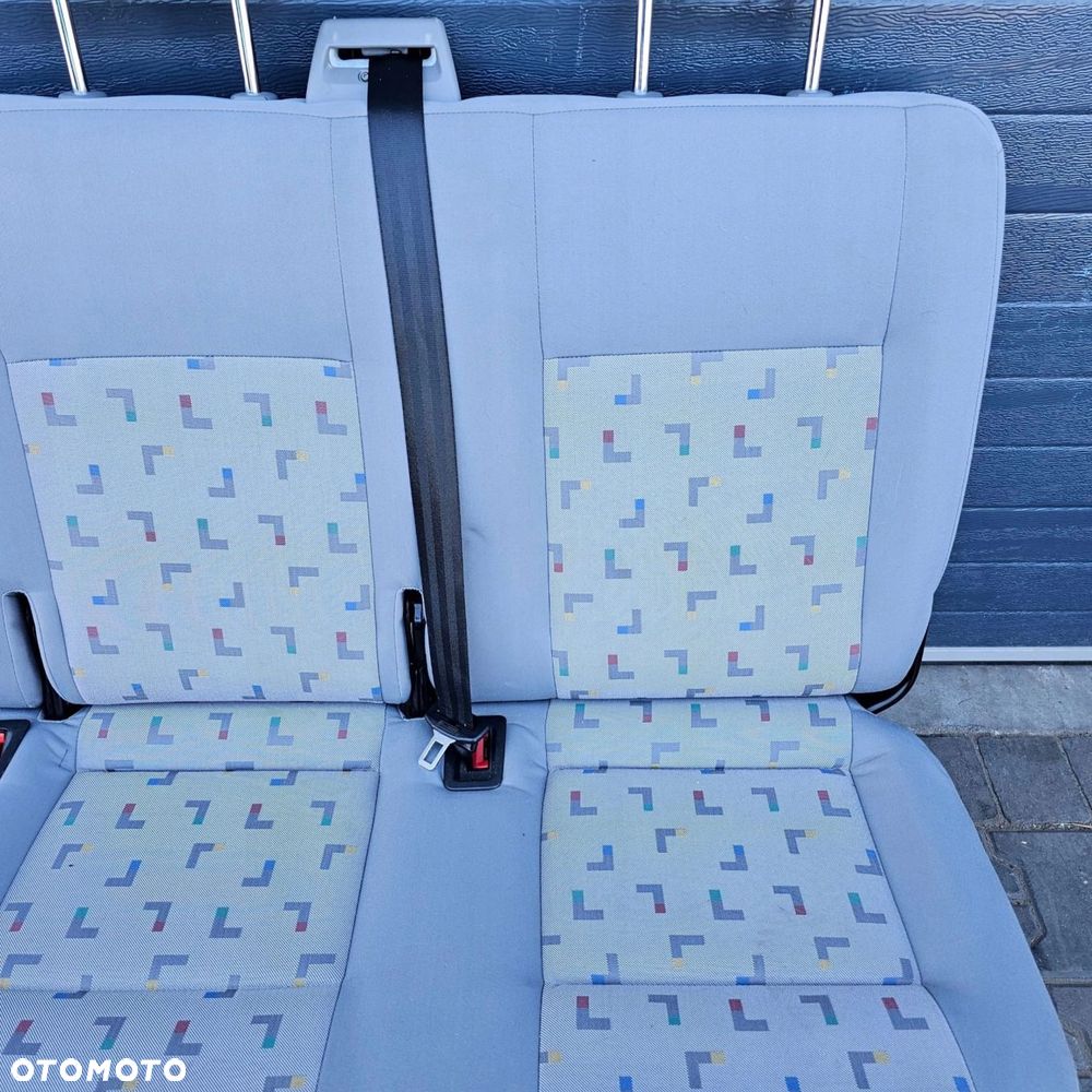 VW T5 T6 fotel trójka ławka tył 3 RZĄD LLL - 7