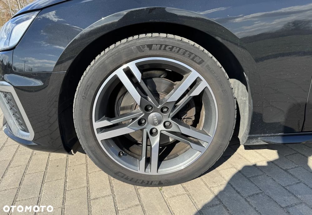 Audi A4 Avant 30 TDI mHEV S tronic - 40