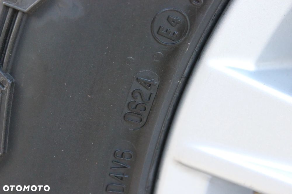 Volkswagen Tiguan - 20