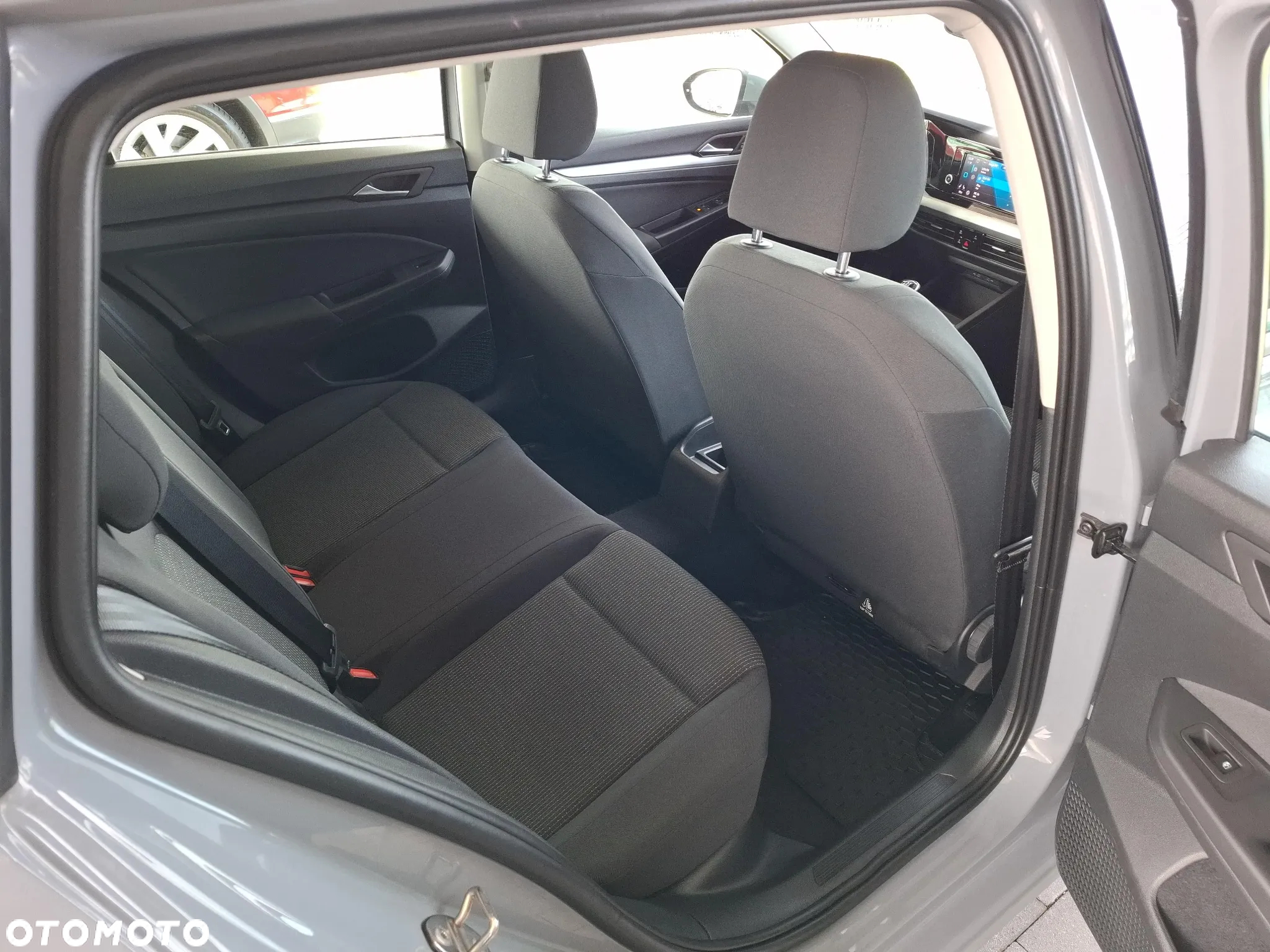 Volkswagen Golf VIII 1.0 TSI - 8