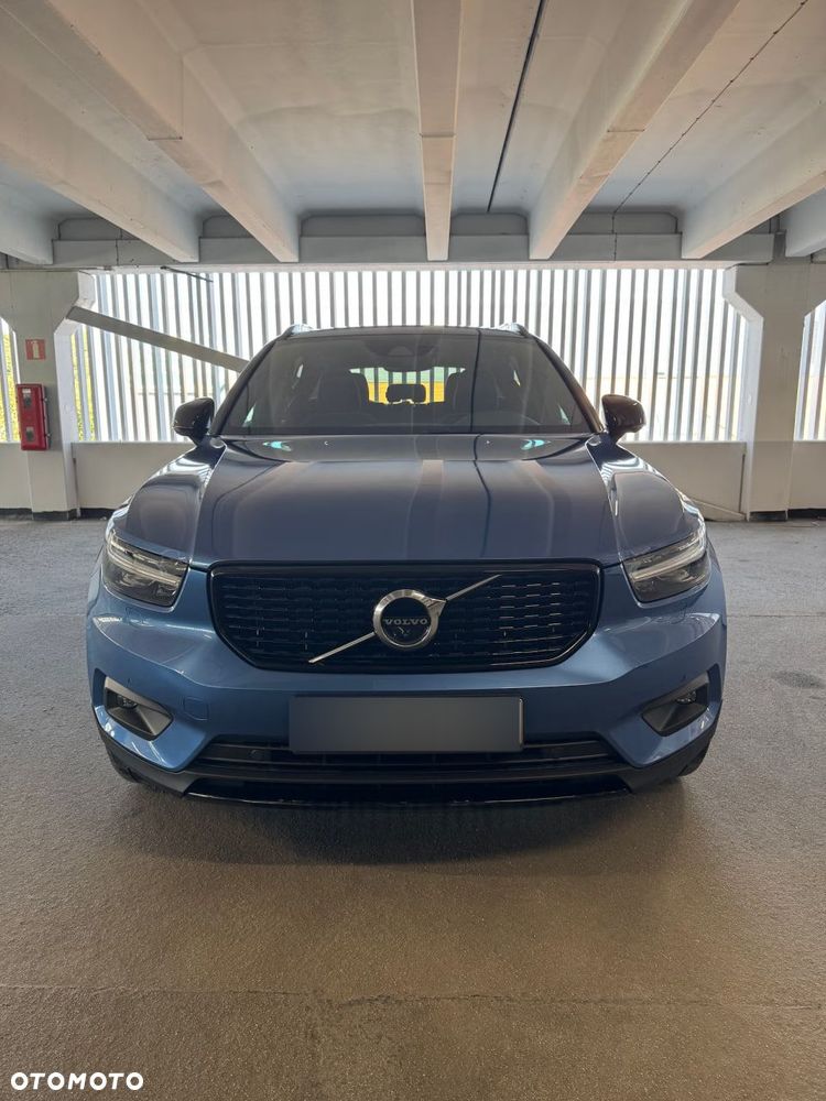 Volvo XC 40 T5 Twin Engine DKG R-Design - 2