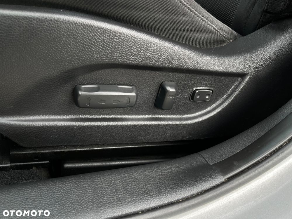 Hyundai i40 Kombi 1.7 CRDi Premium - 10