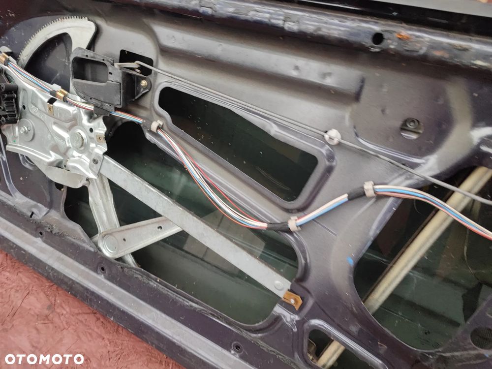 BMW E36 COUPE / CABRIO ORYGINALNE KOMPLETNE DRZWI PRZEDNIE PRAWE + SZYBA + WIĄZKA + PODNOŚNIK SZYBY EUROPA BEZ RDZY W DOBRYM STANIE O NR. 41 51 8 230 468 / 41 51 8 132 236 / 41 51 8 132 240 OEM - 13